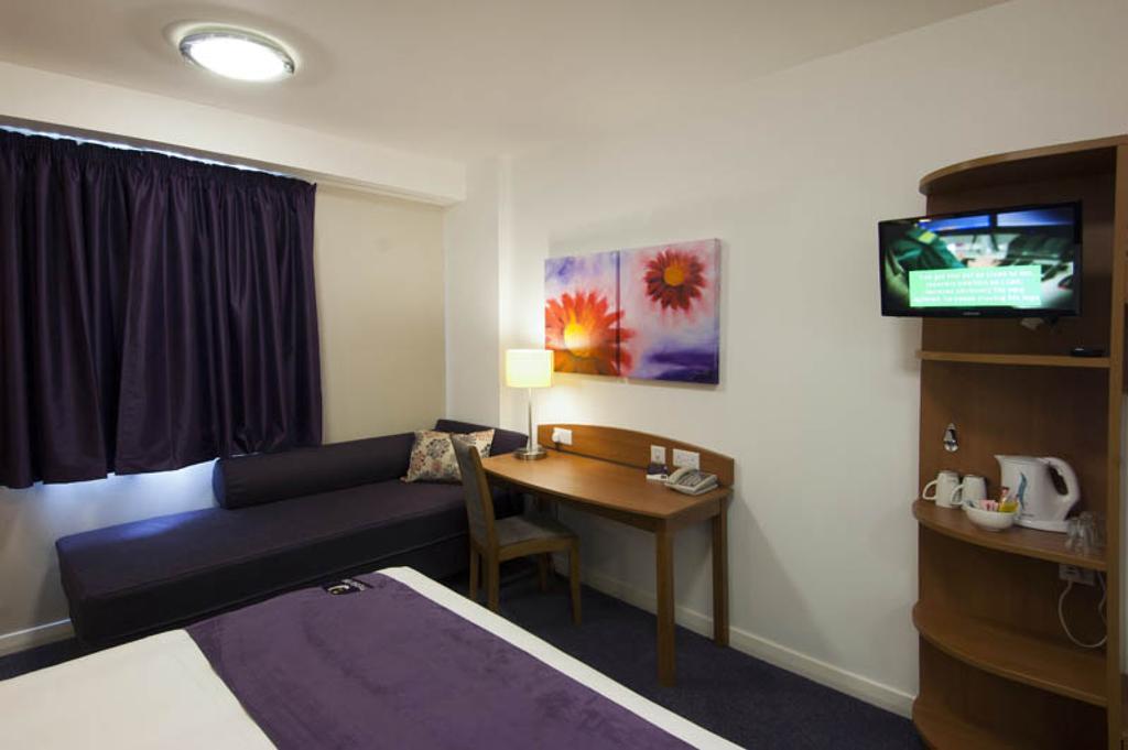 Premier Inn Ashington Ашингтон Экстерьер фото