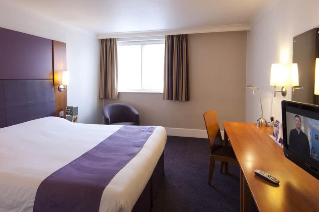 Premier Inn Ashington Ашингтон Экстерьер фото