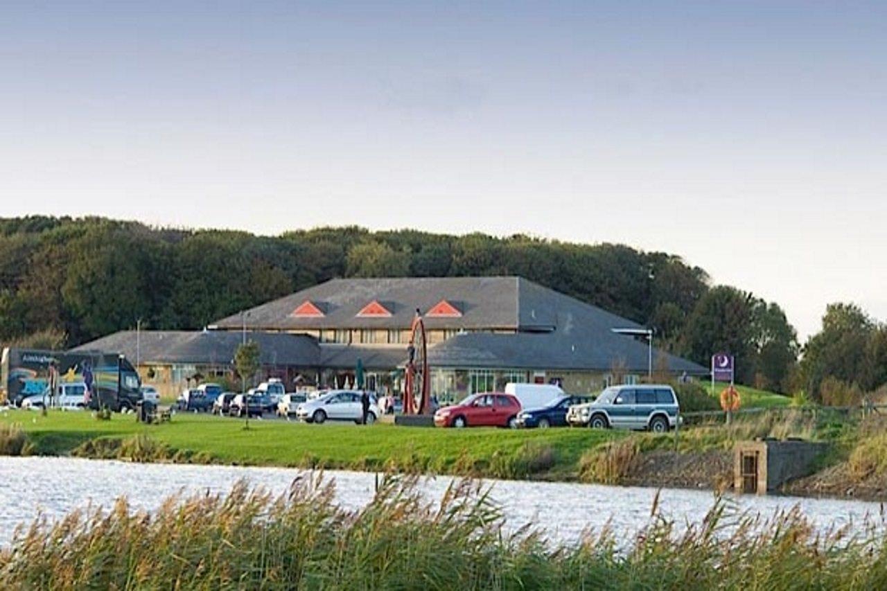 Premier Inn Ashington Ашингтон Экстерьер фото